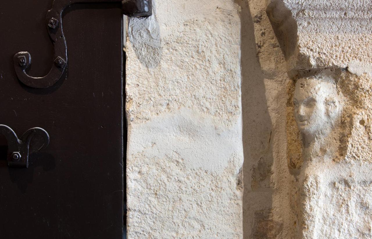 Boutique Hotel Des Remparts & Spa Aigues-Mortes Exterior foto